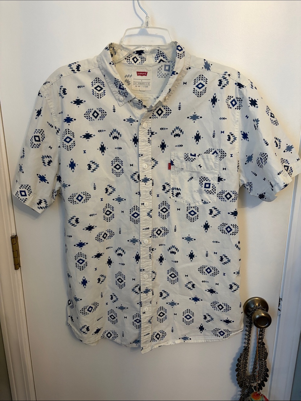 Levi's White Short-Sleeve Button-Down with Navy Aztec Print